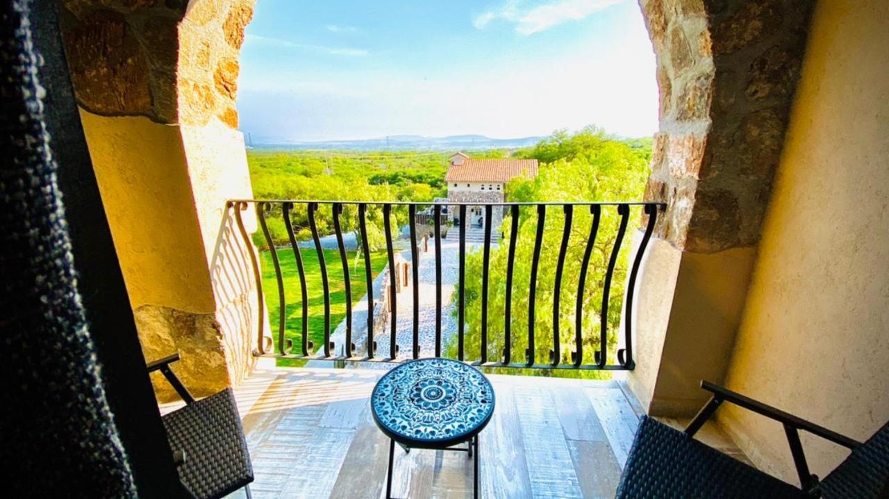 Suites Campestres Montebello Берналь Экстерьер фото