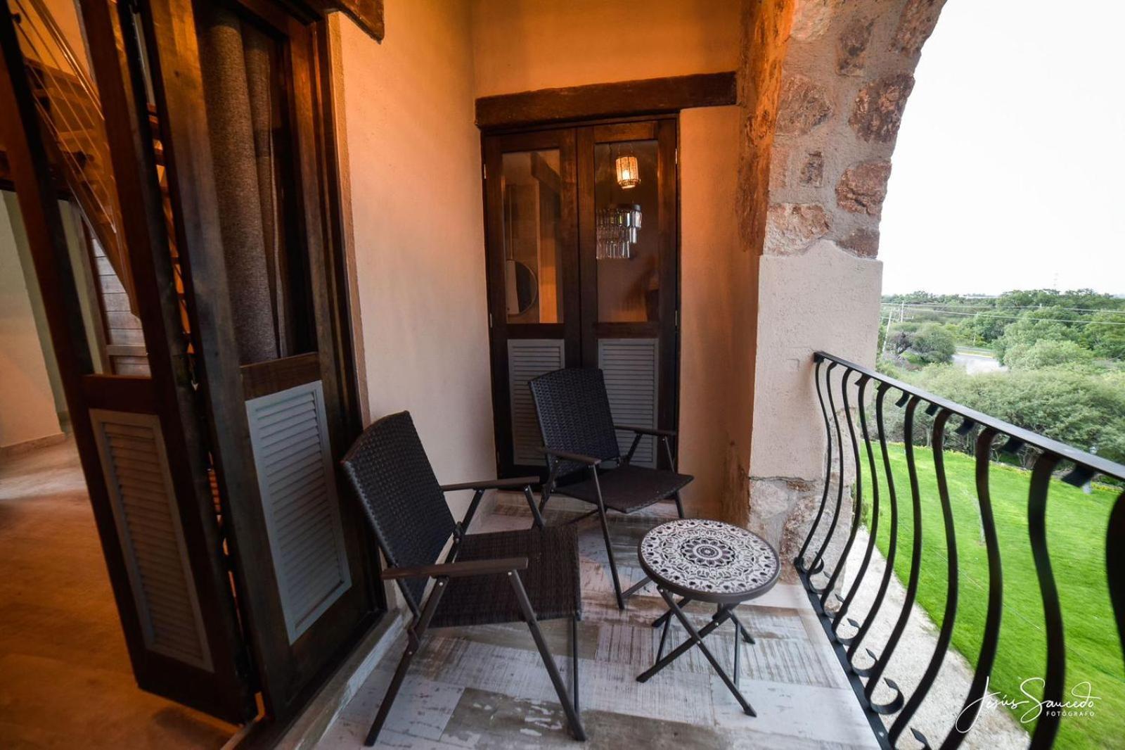 Suites Campestres Montebello Берналь Экстерьер фото